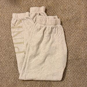 Women’s Cream Sweatpants